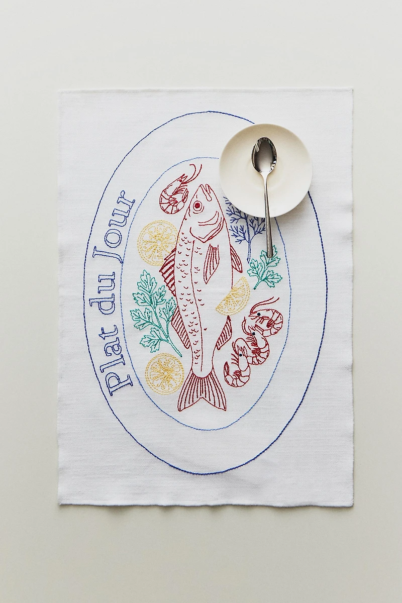 SET DE TABLE BRODÉ POISSON