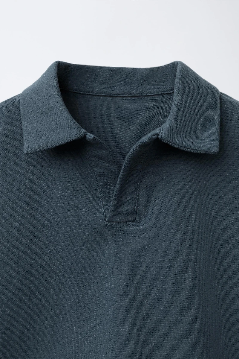 ENSEMBLE DE JOGGING POLO ET BERMUDA UNIS