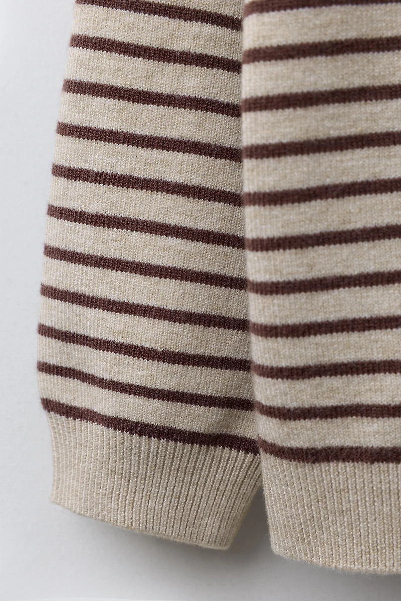 STRIPED KNIT HOODIE