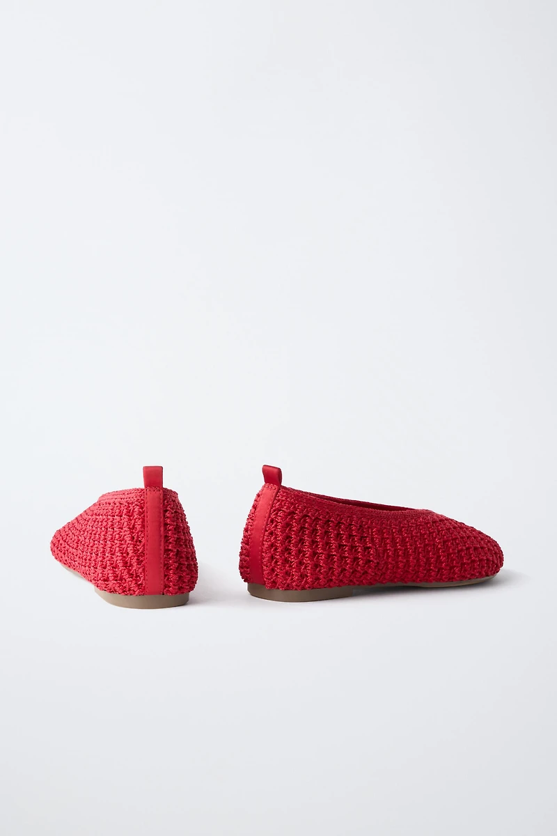 CROCHET BALLET FLATS