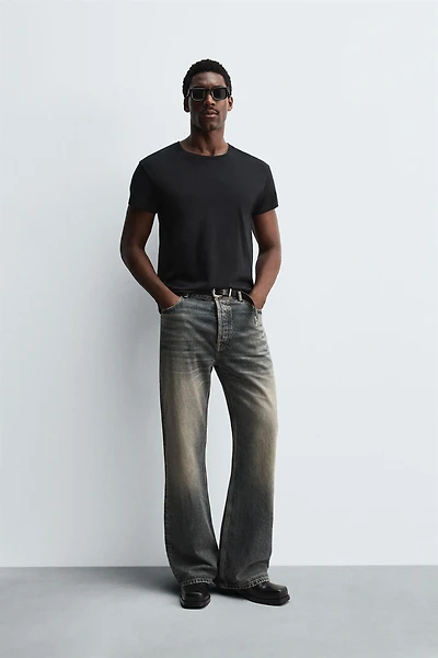WIDE FLARE FIT JEANS