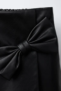 FAUX LEATHER BOW SKORT
