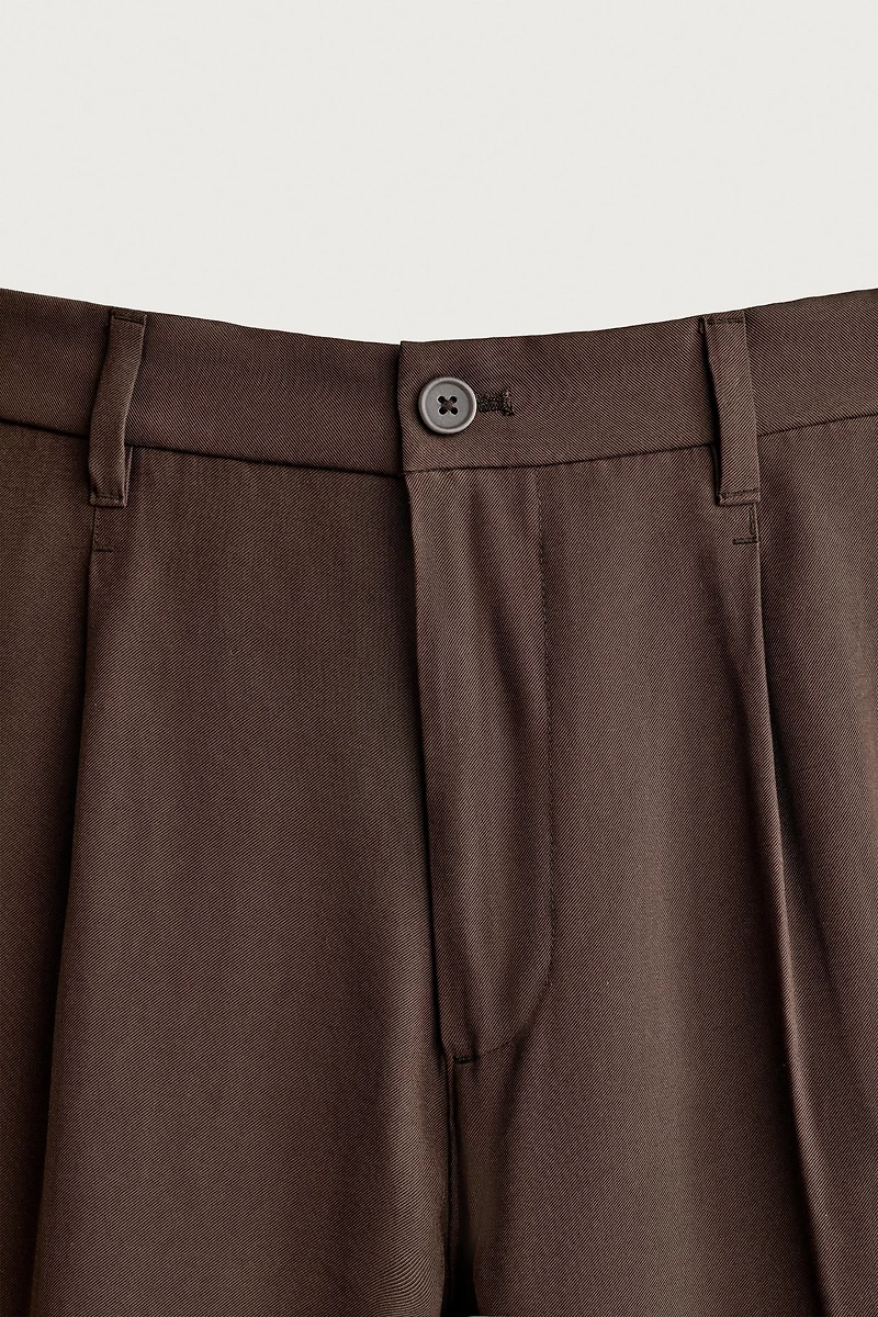 PANTALON FLUIDE COUPE DÉCONTRACTÉE À PLIS