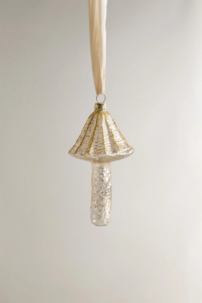 CHRISTMAS TREE MUSHROOM ORNAMENT