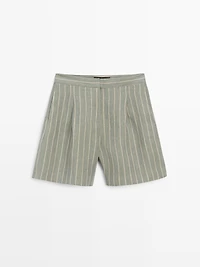 Short linen Bermuda shorts