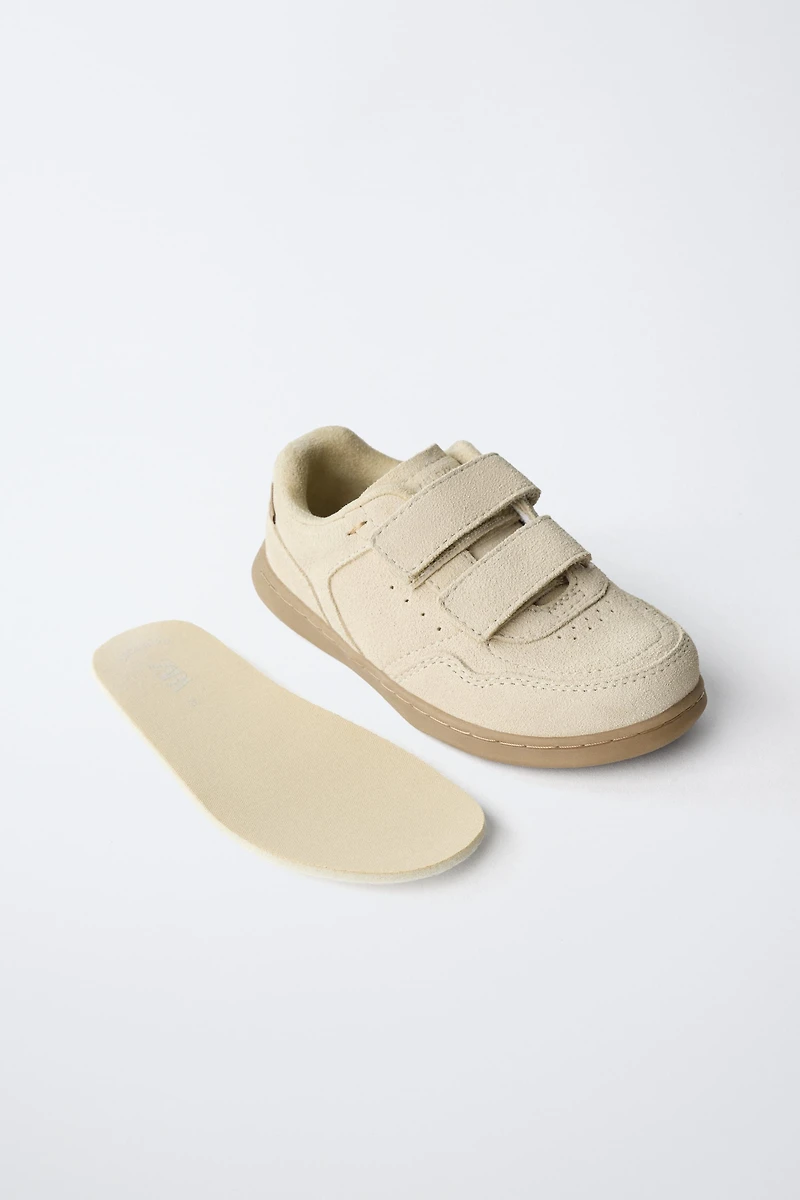 STRAPPY LEATHER BAREFOOT SNEAKERS