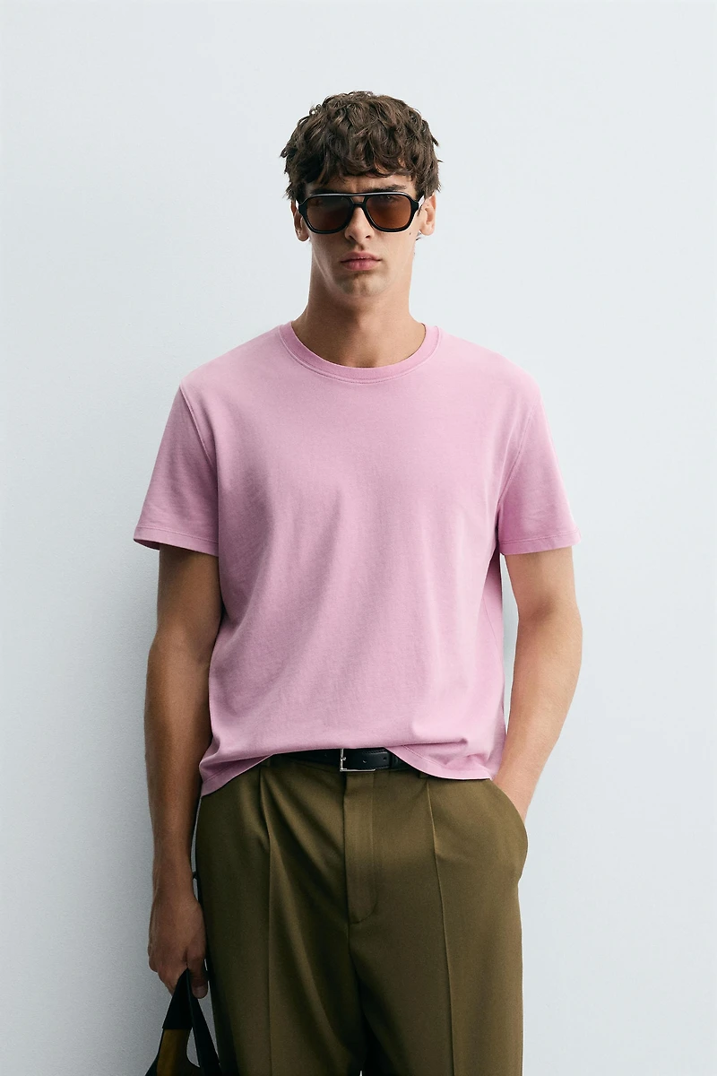 CROPPED FIT T-SHIRT