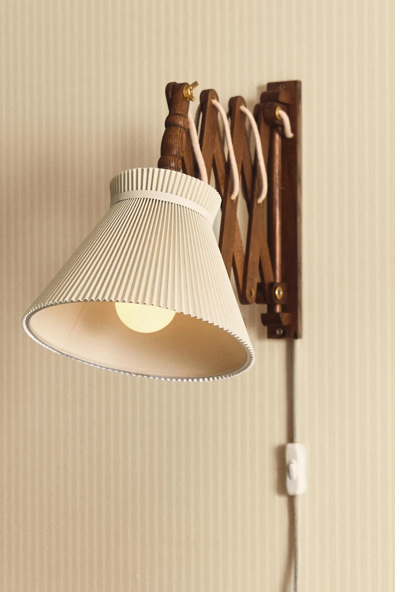 LAMP | WOOD WALL SCONCE