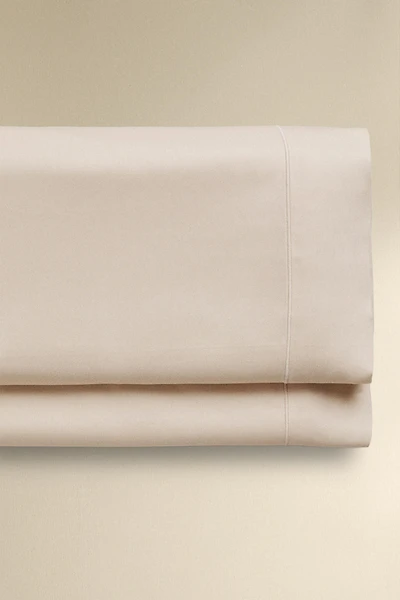 DRAP PLAT SATIN FESTON (300 FILS)