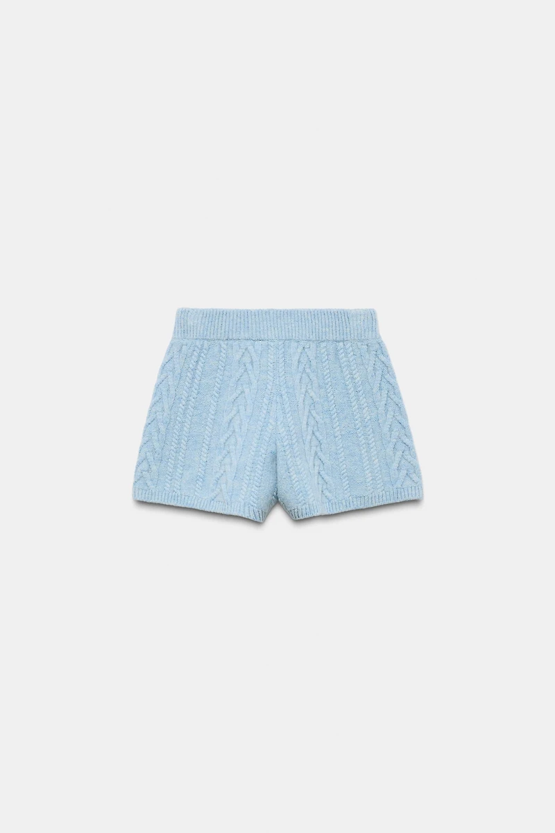 80% WOOL CABLE-KNIT SHORTS SKI COLLECTION