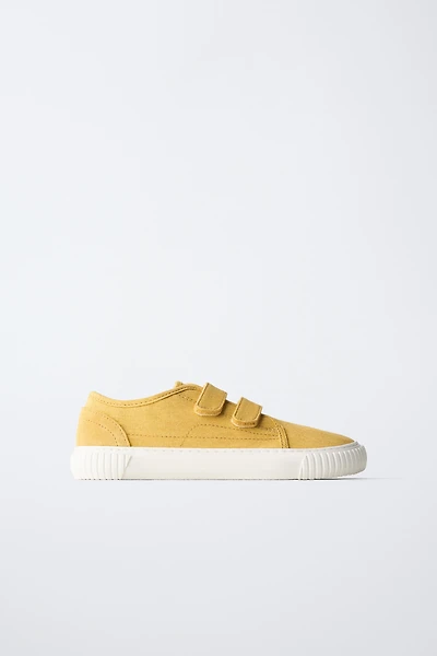 BAREFOOT SNEAKERS