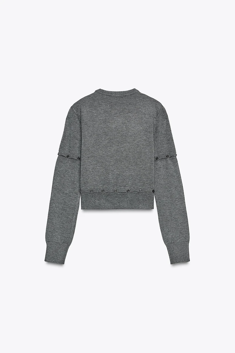 BUTTON KNIT DETACHABLE SWEATER