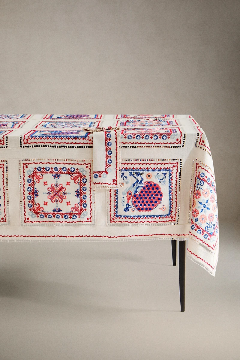 COTTON LINEN TABLECLOTH WITH EMBROIDERED CROSS-STITCH