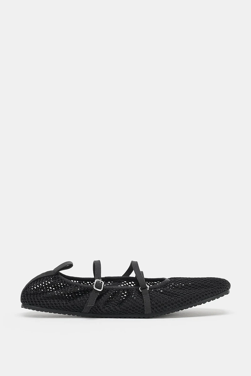 CUT-OUT STRAP BALLET FLATS