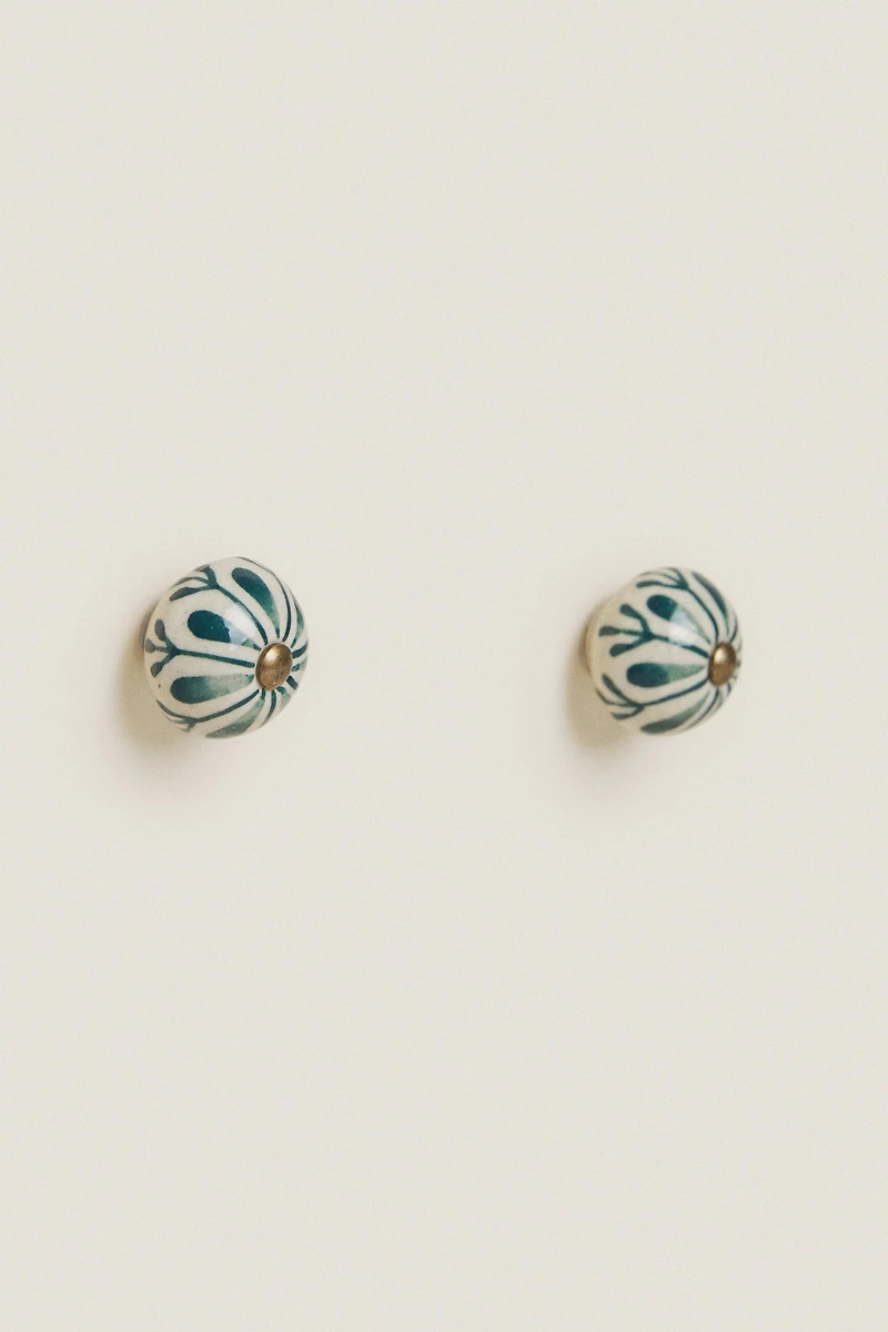 SET OF CERAMIC FLOWER KNOBS (SET OF 2