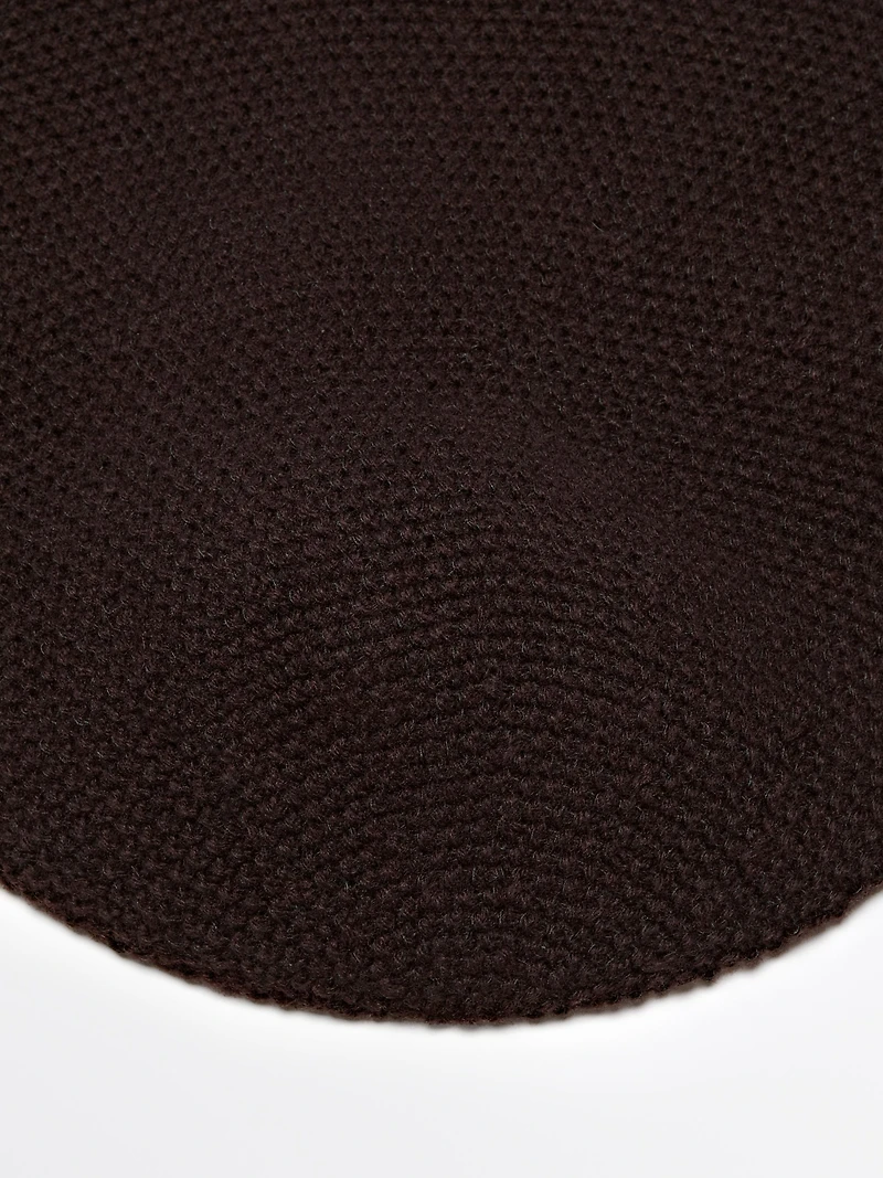 Bonnet en maille de laine mélangée
