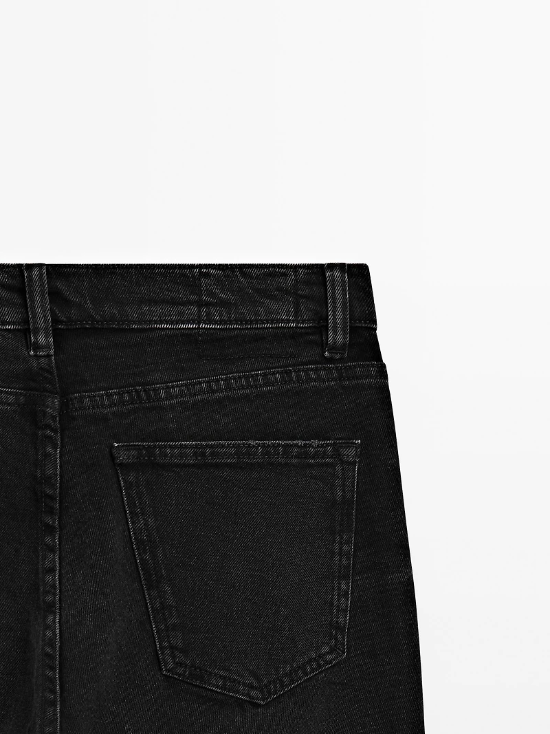 Mid-rise cropped slim fit jeans