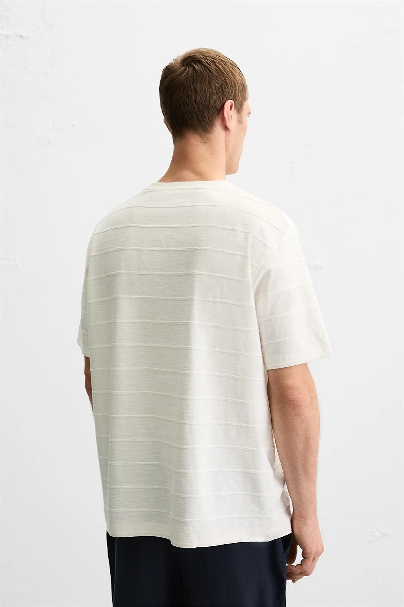 STRIPED IRREGULAR TEXTURED T-SHIRT