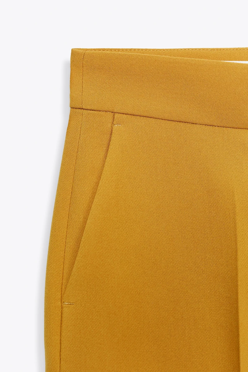 HIGH-WAISTED SLIM PANTS