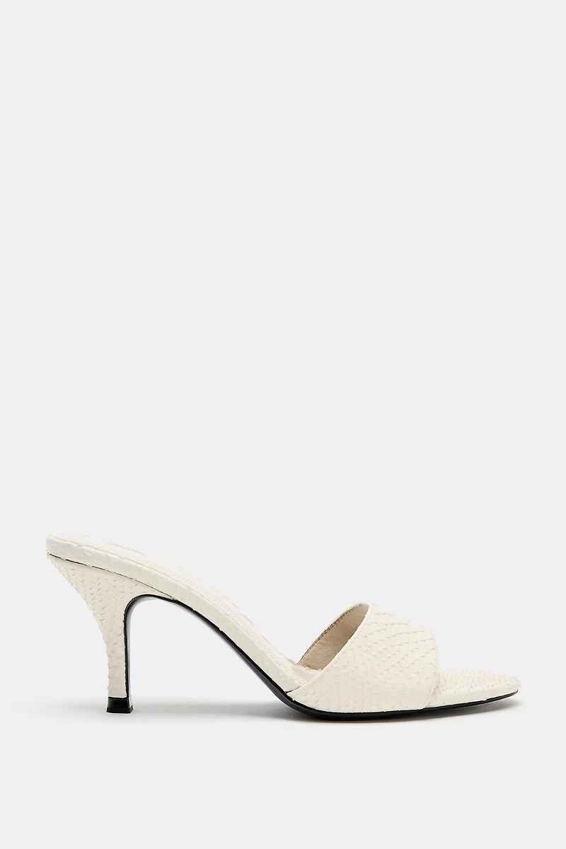 PRINTED HEELED SANDALS