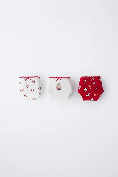 AGES 6-14 / THREE-PACK OF HELLO KITTY © SANRIO UNDERWEAR