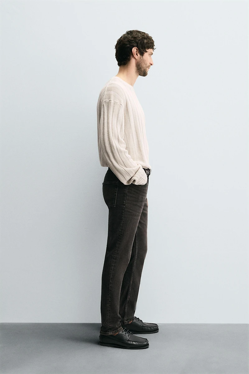 BASIC SLIM FIT JEANS