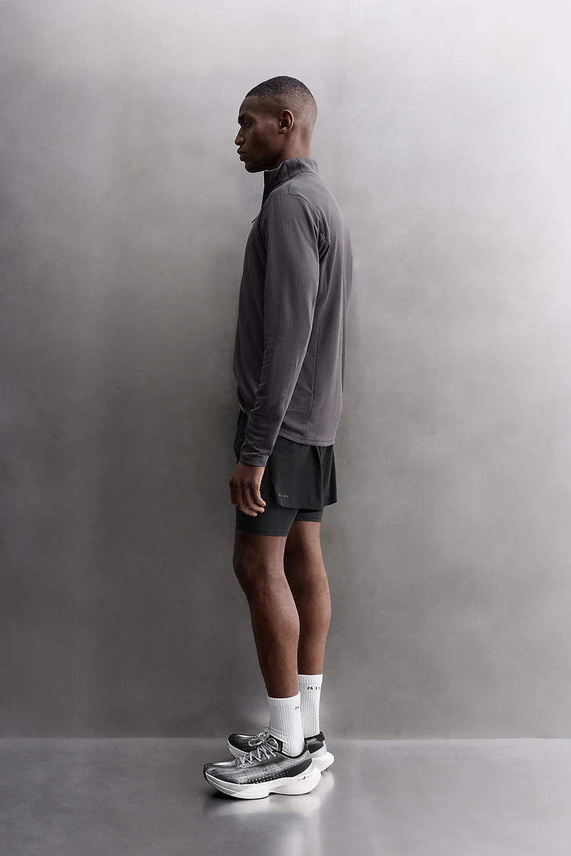 TECHNICAL QUARTER-ZIP T-SHIRT