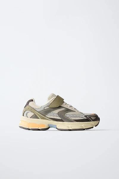 MULTICOLOR SNEAKERS
