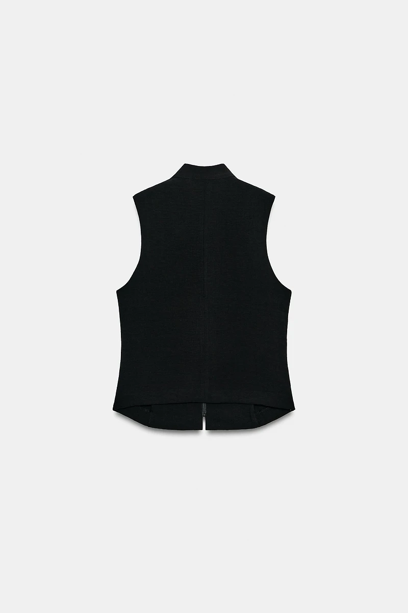 SLEEVELESS BUTTON SHIRT