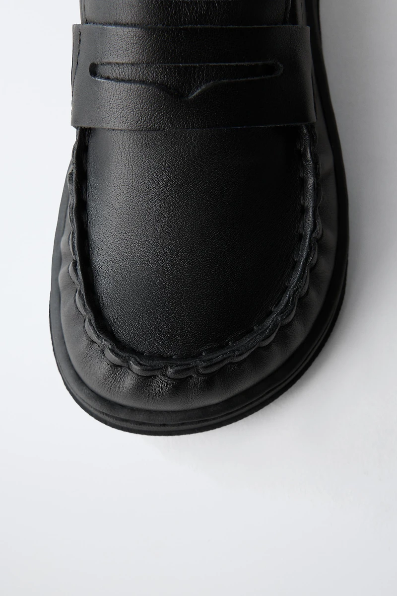 LEATHER BAREFOOT LOAFERS