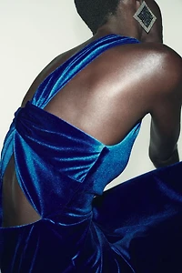 ASYMMETRIC VELVET MIDI DRESS