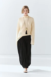 Balloon flowing skirt