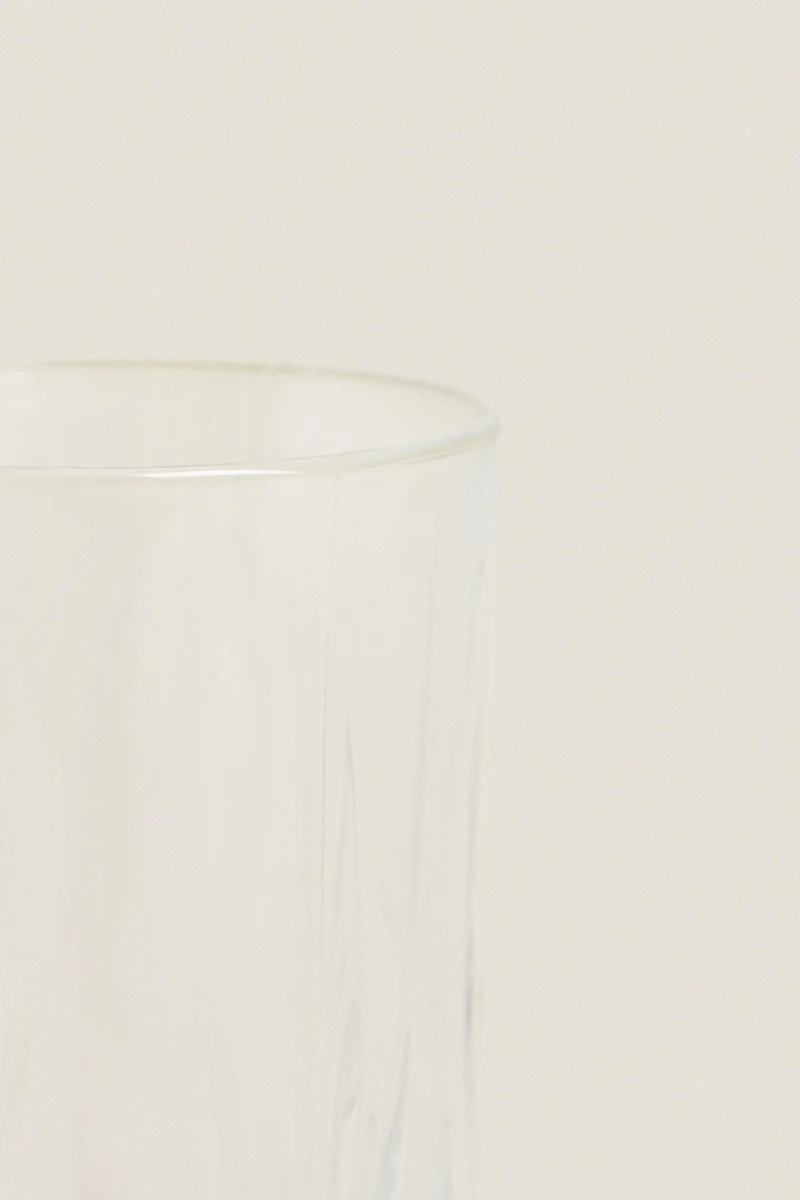TALL TUMBLER WITH RAISED DESIGN