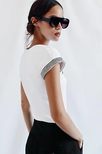 TRIM DETAIL BUTTON T-SHIRT