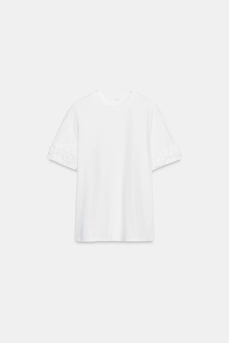 T-SHIRT FLEURS VOLUME