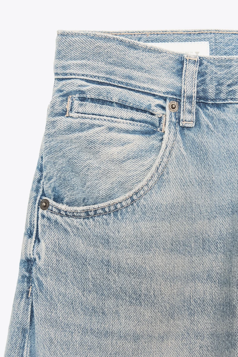 TRF OVERSIZED SHIFTED SEAM MID-RISE JEANS
