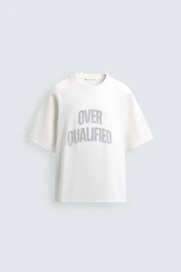 CONTRAST PRINT TEXT T-SHIRT