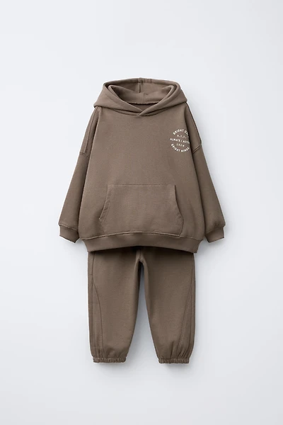 TEXT JOGGING HOODIE AND JOGGER PANTS SET