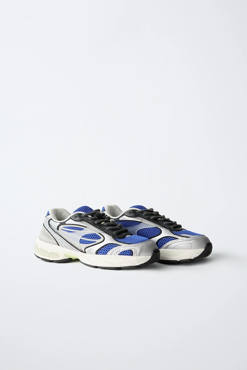 MESH SNEAKERS
