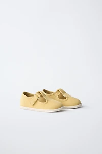 BAREFOOT SNEAKERS