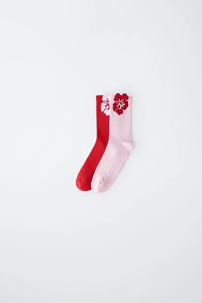 TWO-PACK OF HIBISCUS MID-CALF SOCKS
