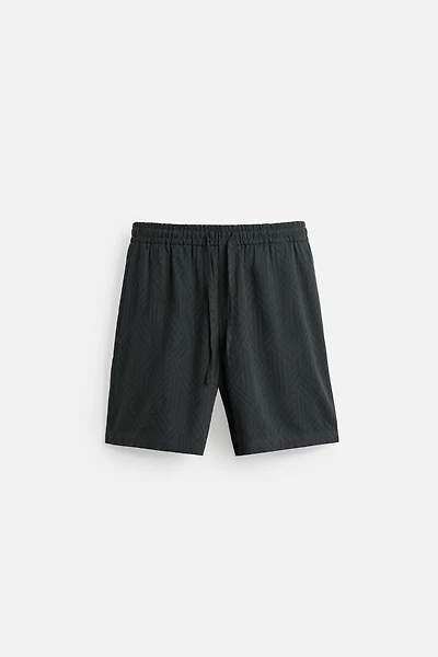 GEOMETRIC JACQUARD SHORTS
