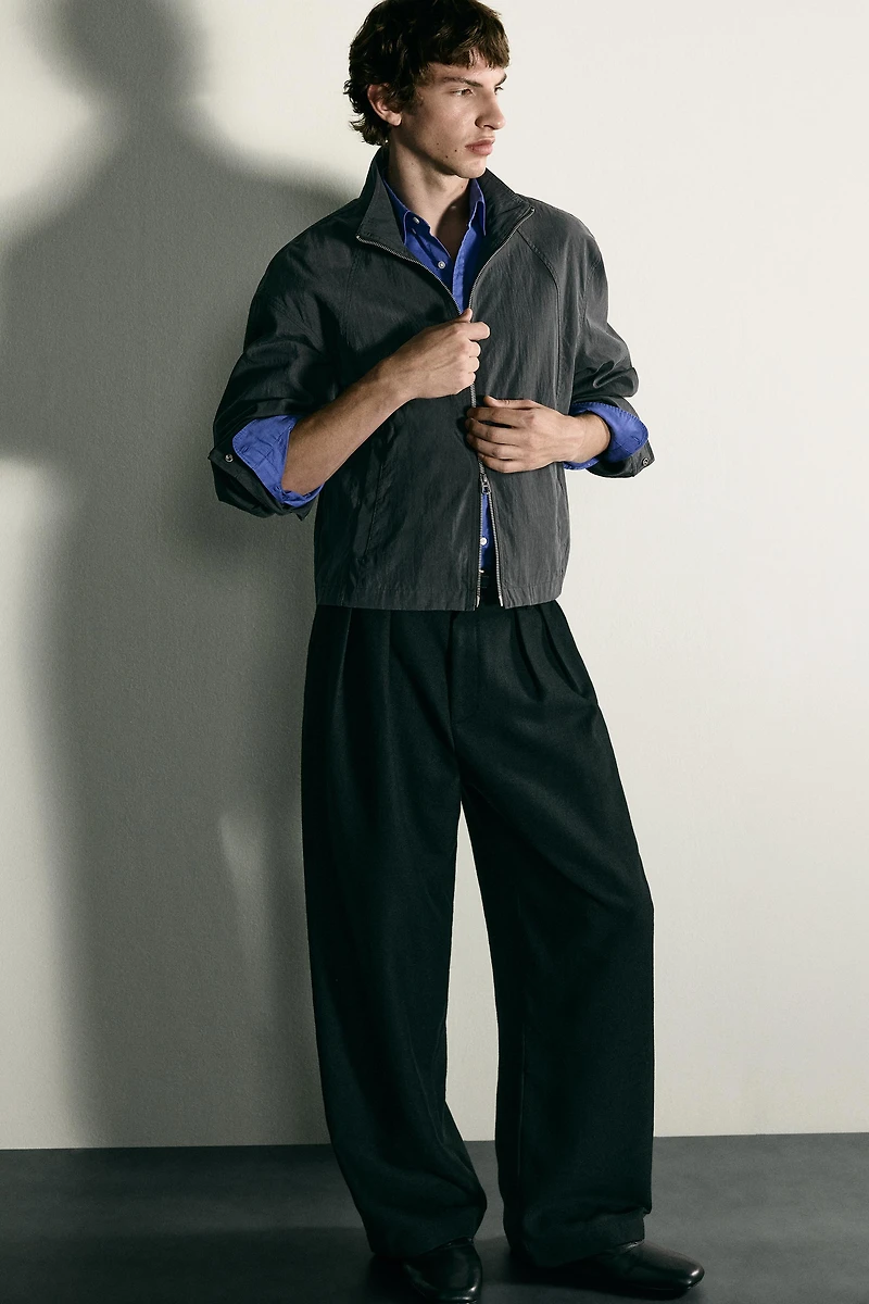 FLUID CROPPED FIT JACKET