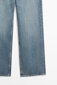 Mid-waist wide-leg jeans