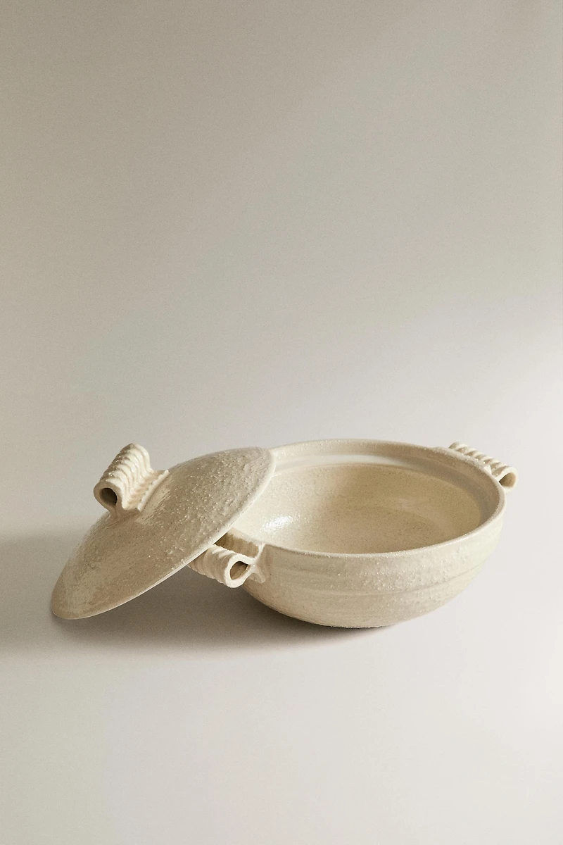 INDIVIDUAL CERAMIC TUREEN