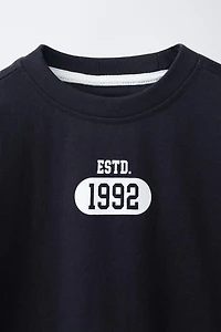T-SHIRT JOGGING IMPRIMÉ