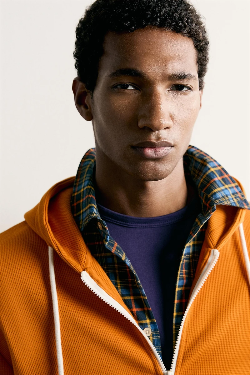 WAFFLE HOODED ZIP SWEATSHIRT