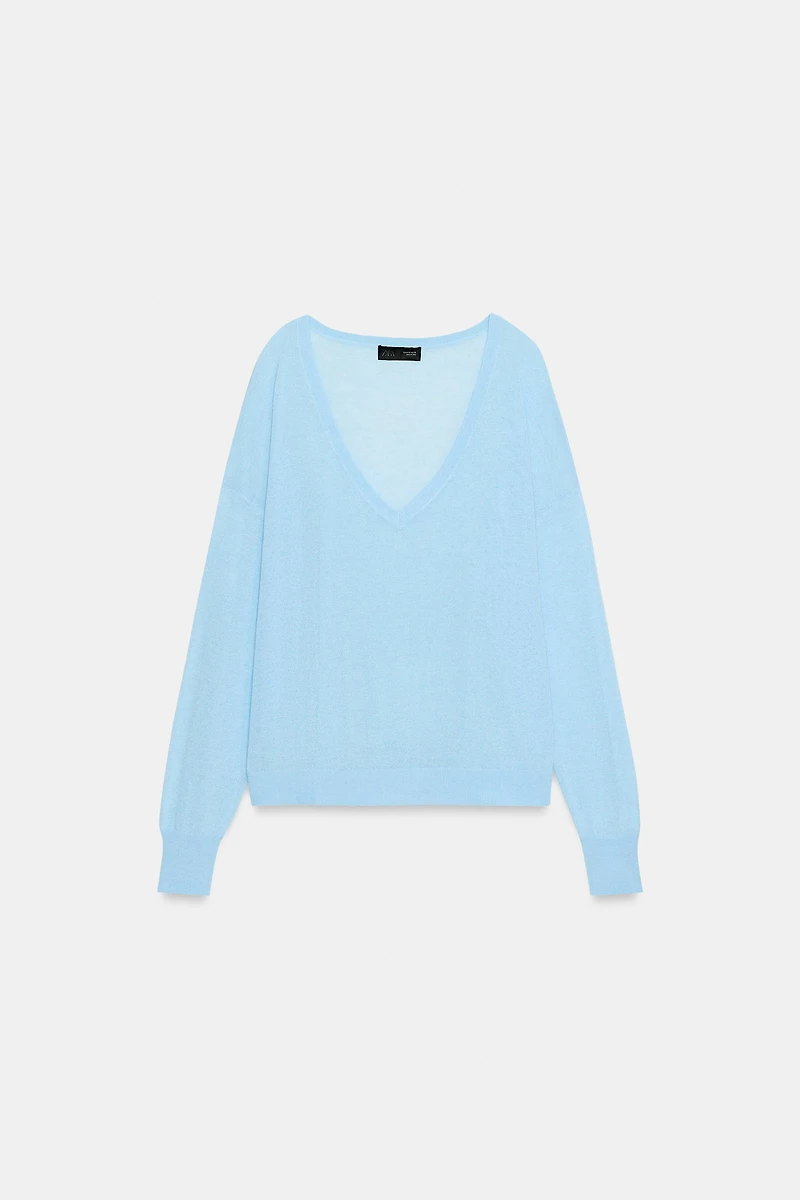 PULL EN MAILLE FINE COL V