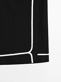 Midi skirt with contrast embroidery