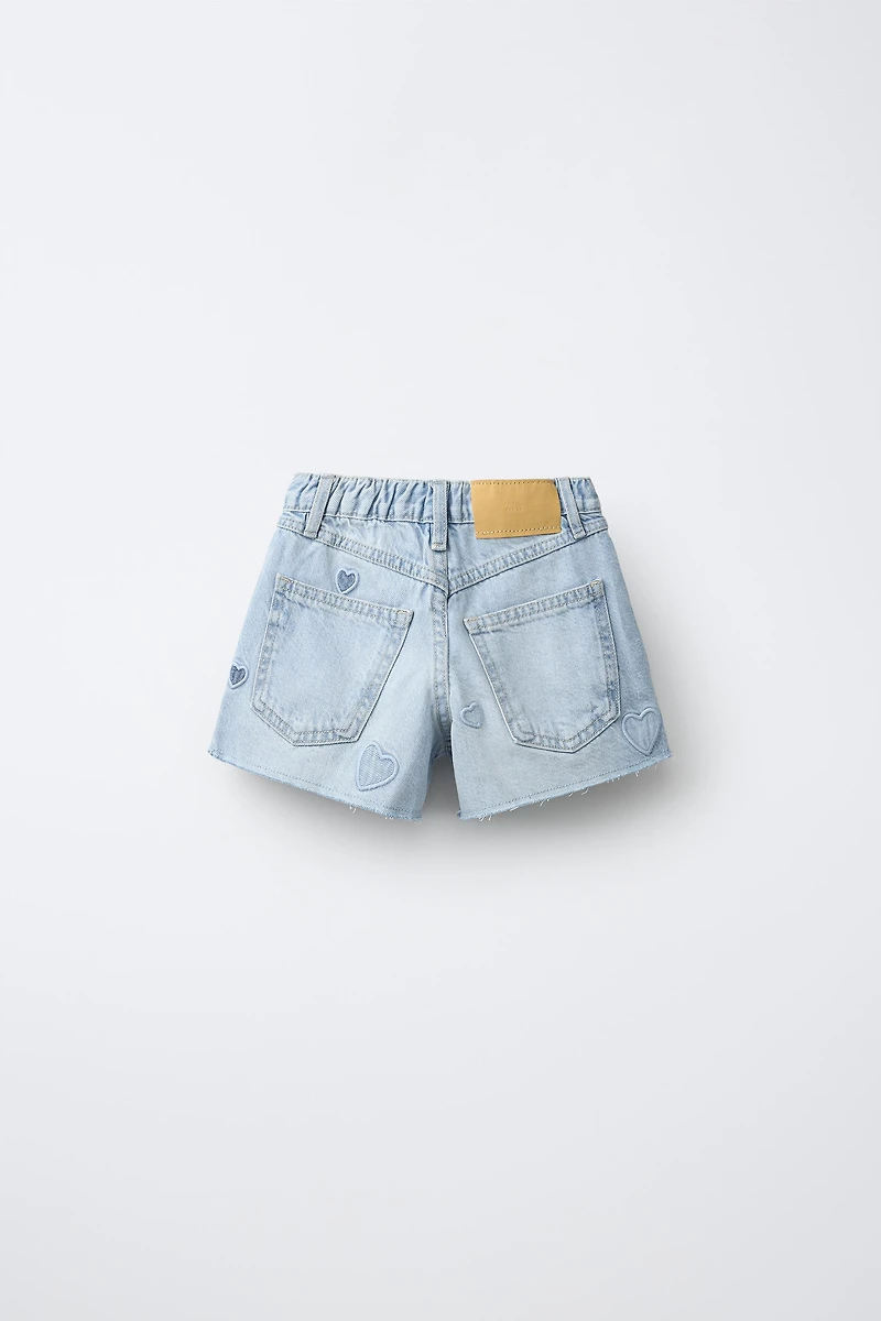 HEART PATCH DENIM SHORTS
